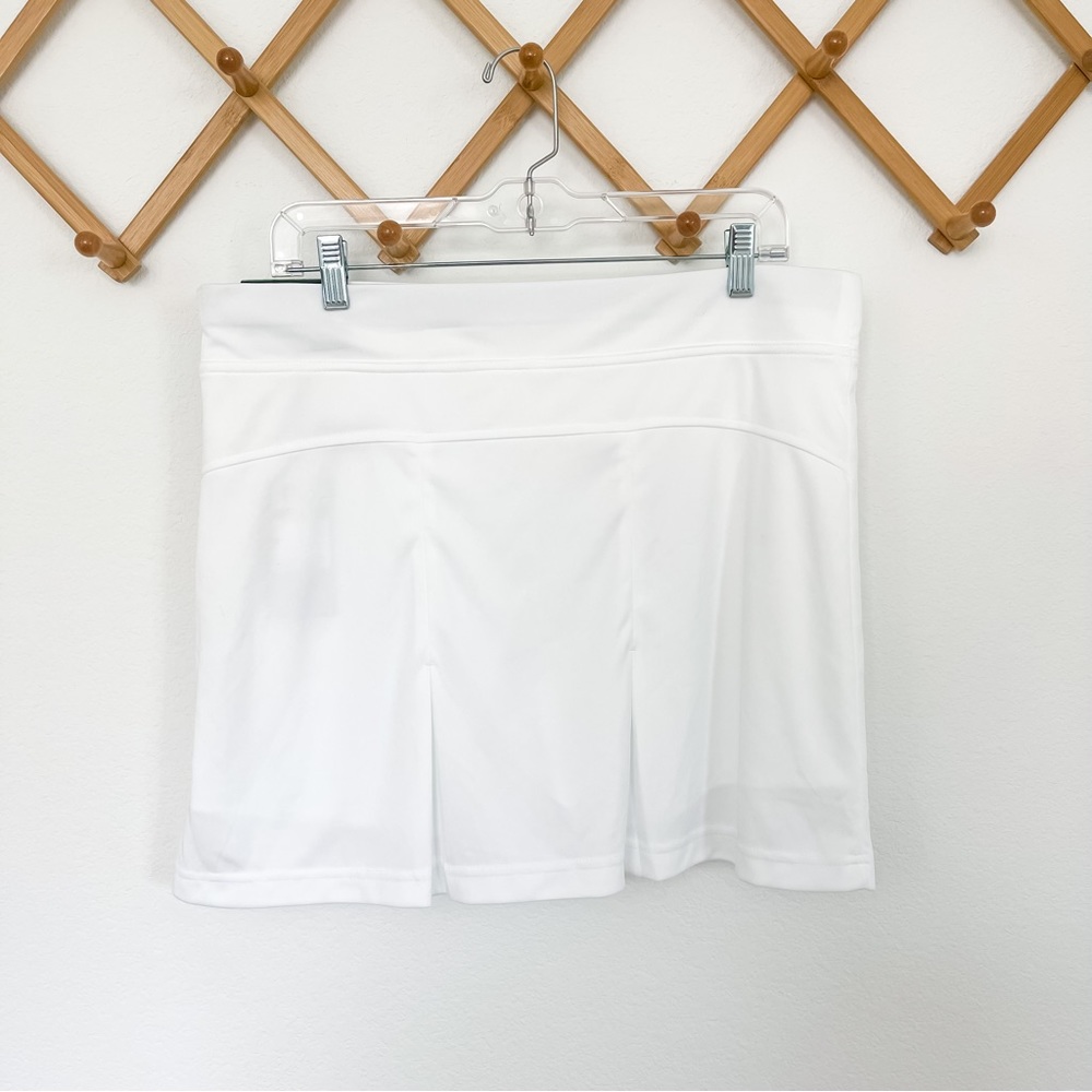 NWT Callaway Brilliant White TrueSculpt White Pleated Tennis Golf Skort